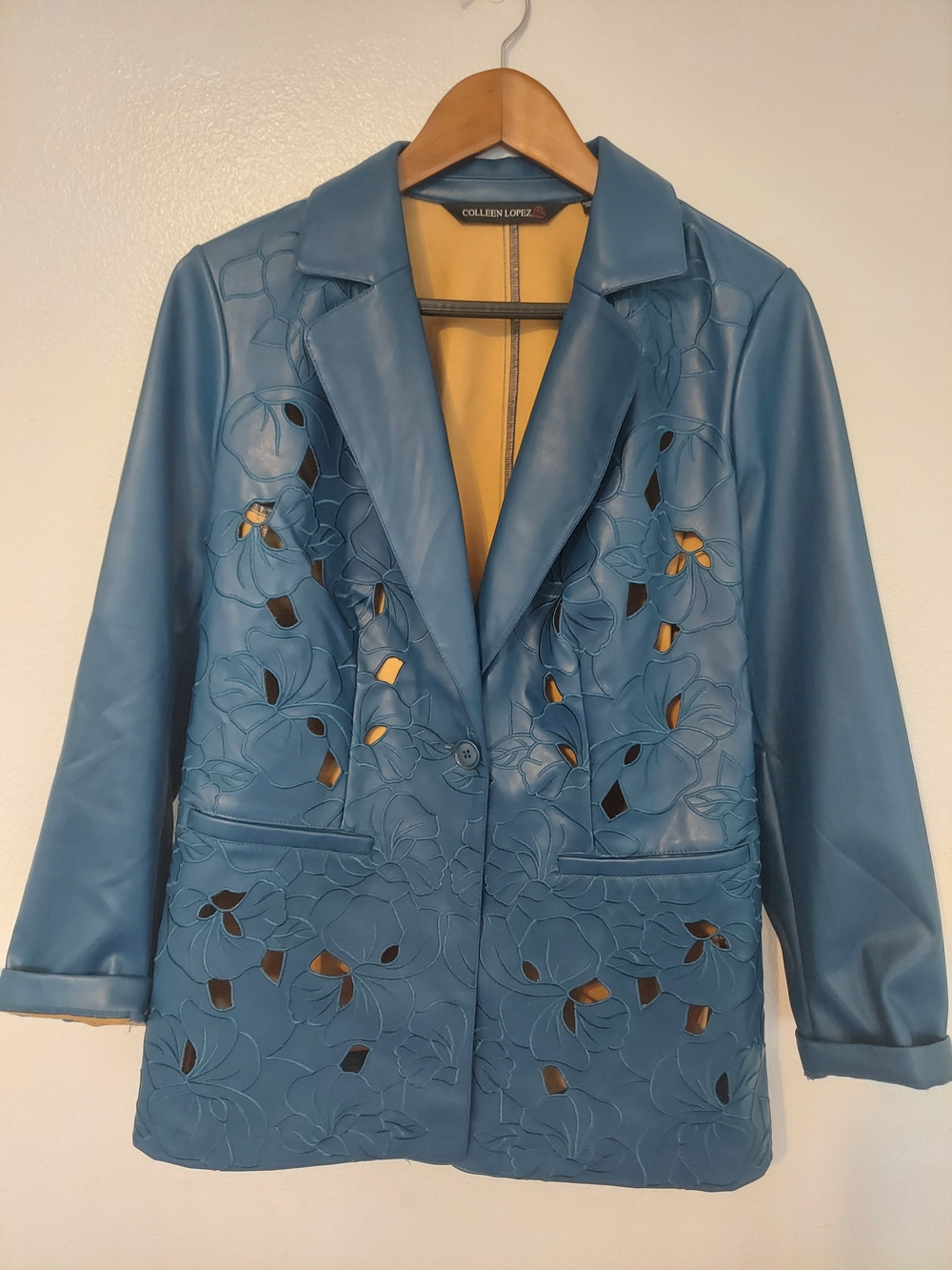 Colleen Lopez Women's Blue Floral Cutout Faux Leather Blazer Size Small